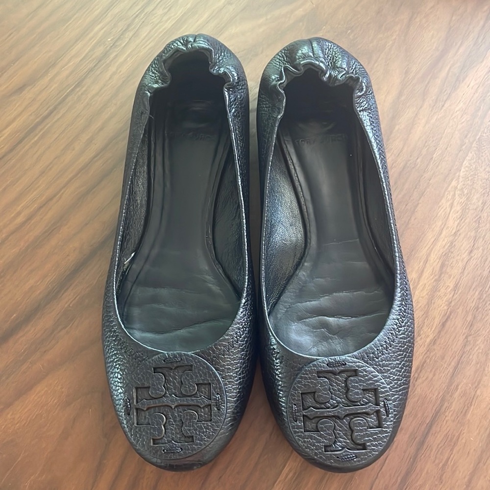 Tumbled Leather Flat